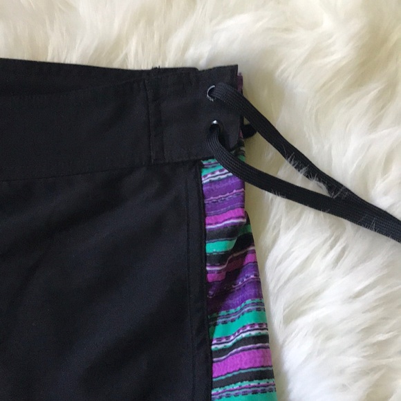 Athleta Shorts - Picture 2 of 4